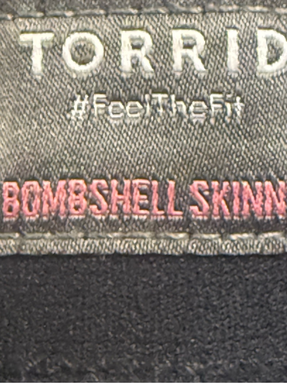 Torrid Bombshell Skinny Black Distressed Jeans Womens 16XS Premium Stretch - Picture 10 of 10